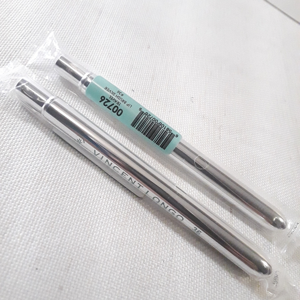 Vincent Longo Travel Lip Brush
